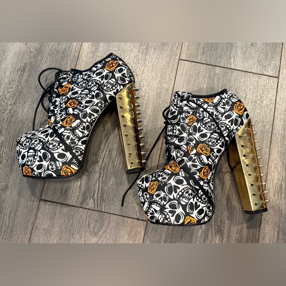 ✨ Statement Skull & Rose Lace-Up Booties ✨